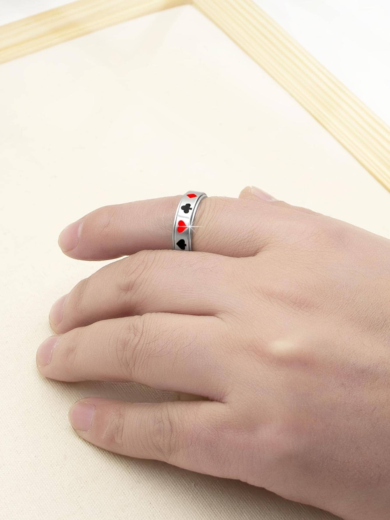 Playing Cards Rotating Ring
